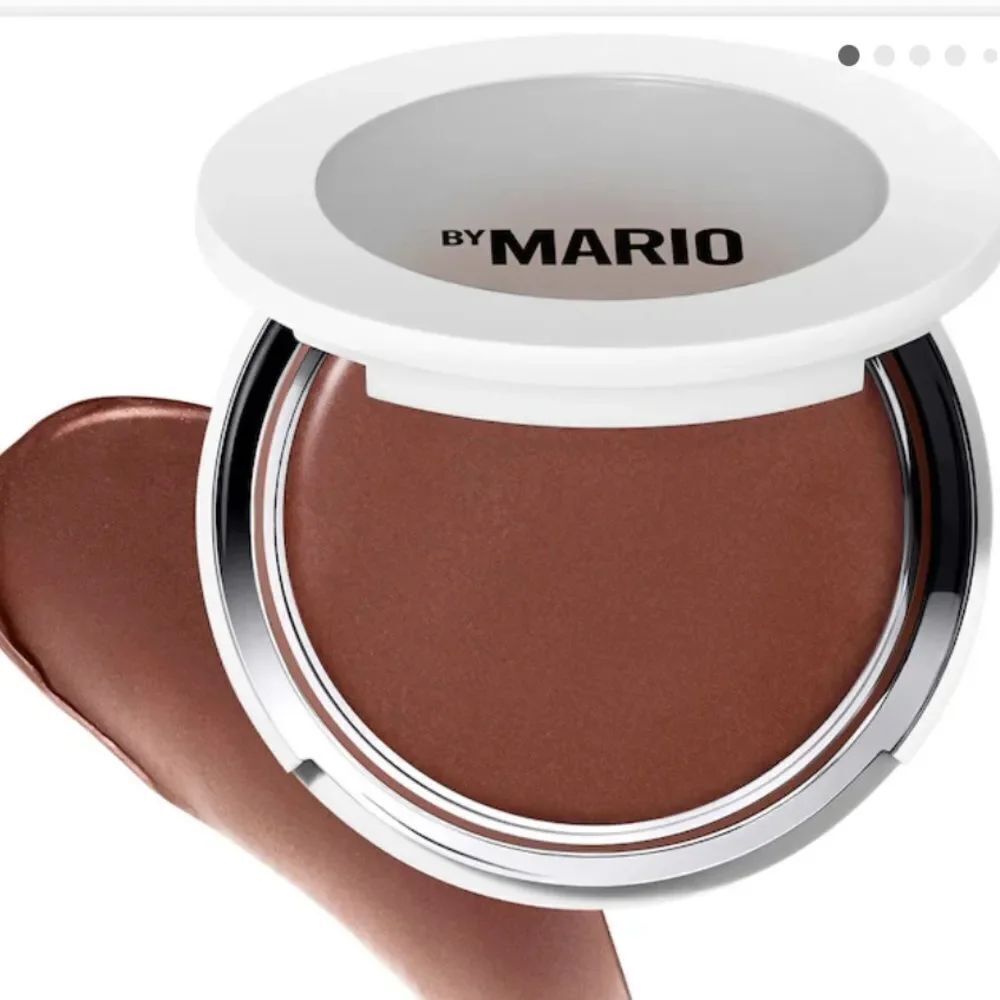 Makeup by Mario SoftSculpt Transforming Skin Enhancer in Light Medium